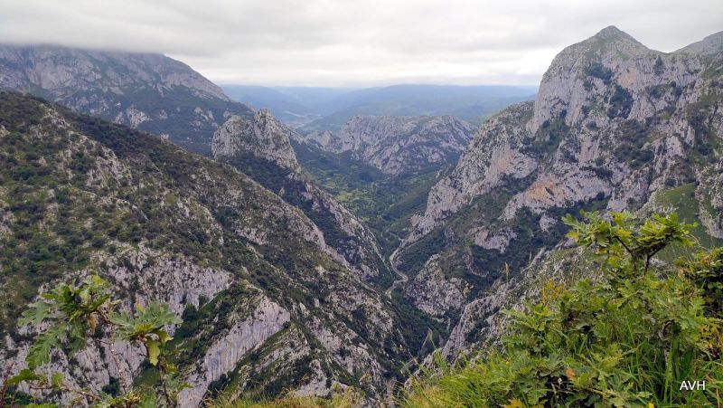 mirador de santa catalina bolera de los moros asturias.jpg